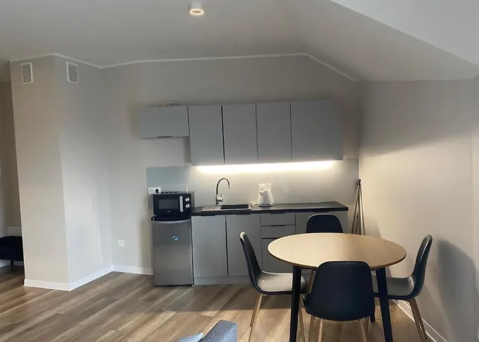 Phil House 2 Apartment Pila (Pila)